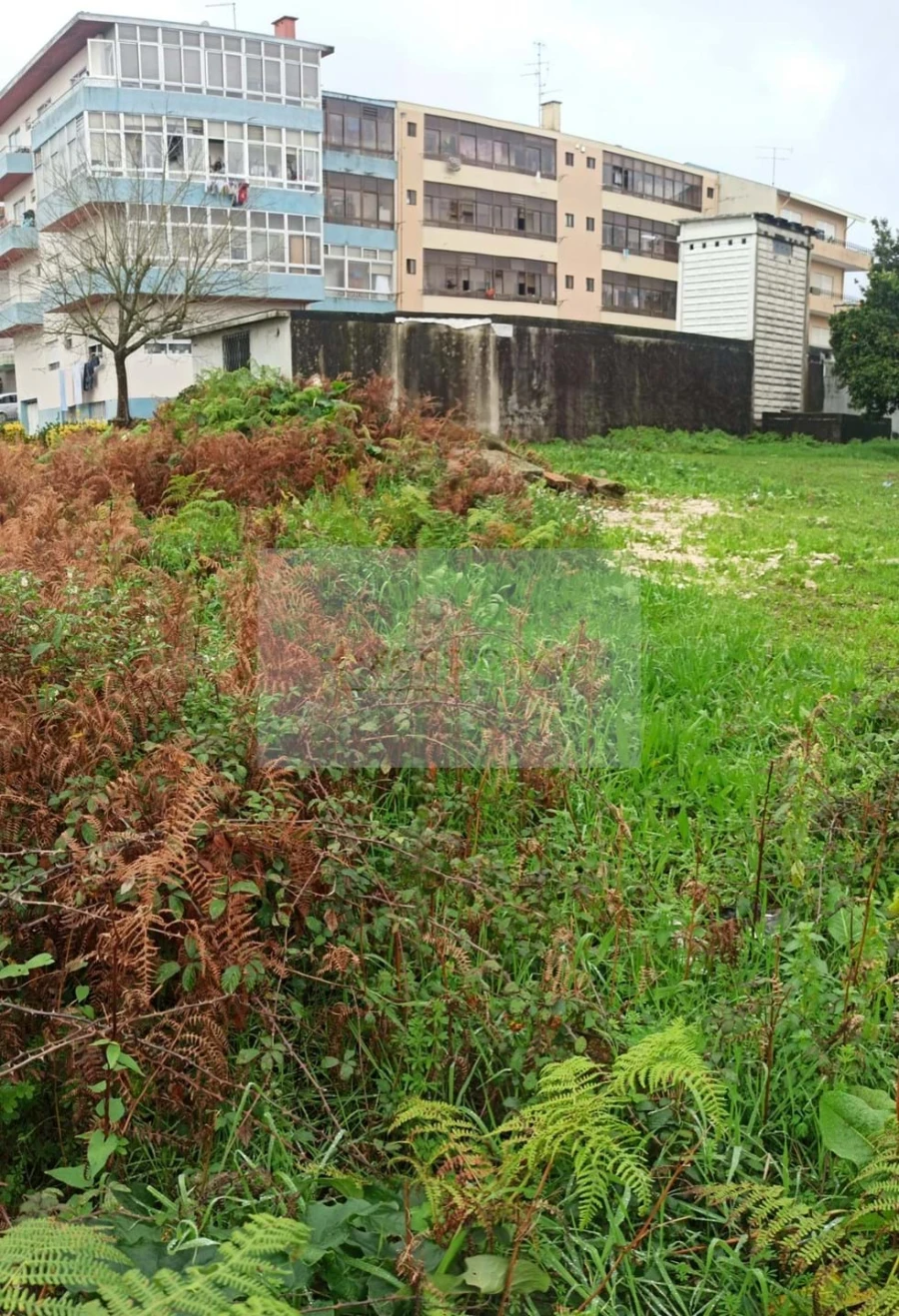 Terreno para Venda em Ermesinde Foto 10