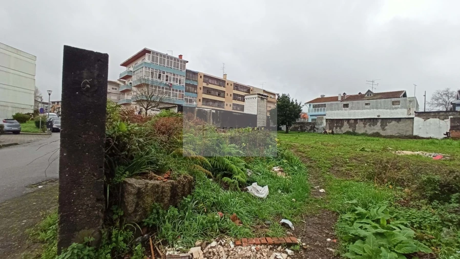 Terreno para Venda em Ermesinde Foto 6