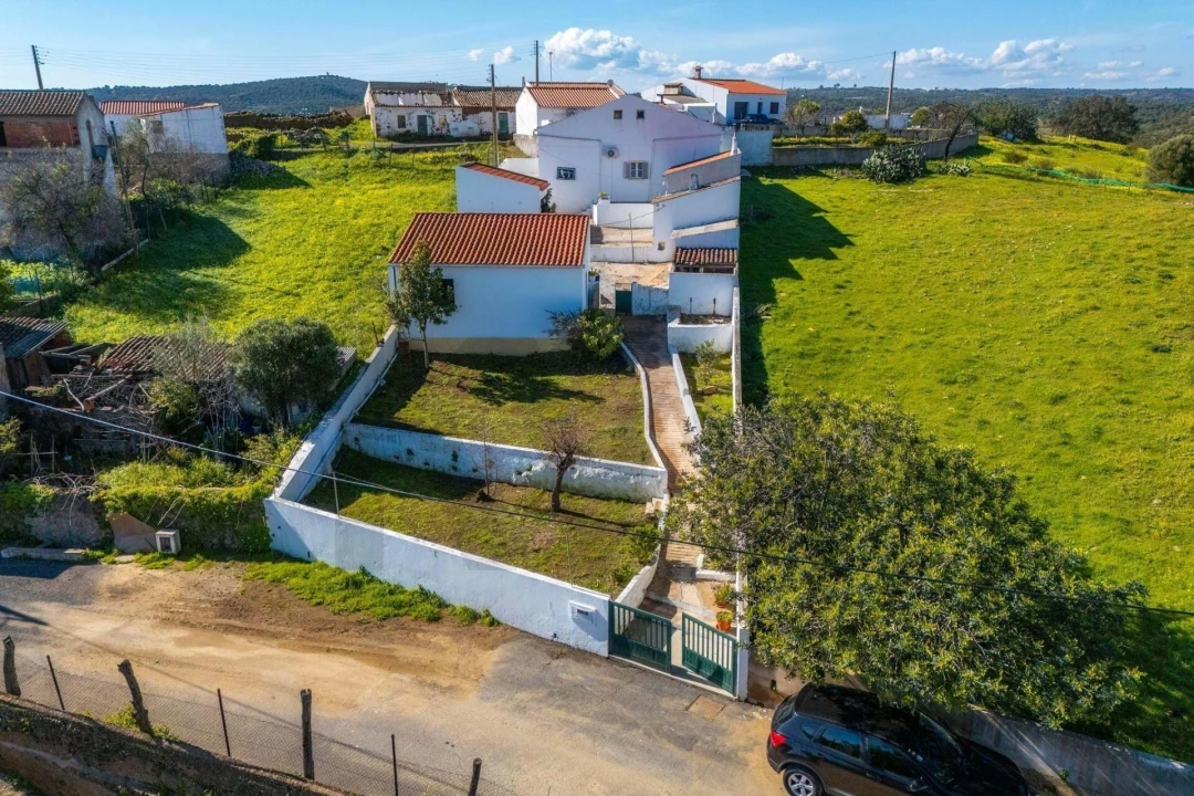 Moradia T4 para Venda em Odeleite Foto 54