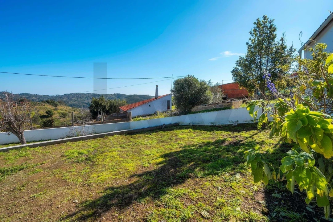 Moradia T4 para Venda em Odeleite Foto 46