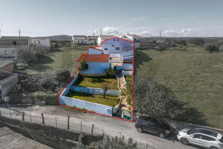 Moradia T4 para Venda em Odeleite Foto 41