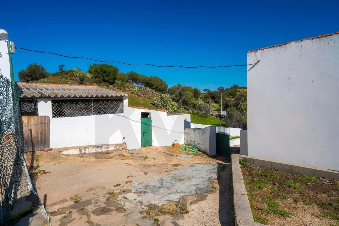 Moradia T4 para Venda em Odeleite Foto 52