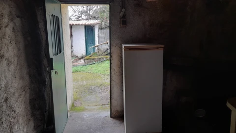 Quinta T0 para Venda em Escalos de Baixo e Mata