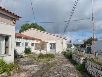 Prédio para Venda em Alvega e Concavada
