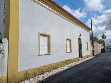 Moradia T4 para Venda em Alvega e Concavada