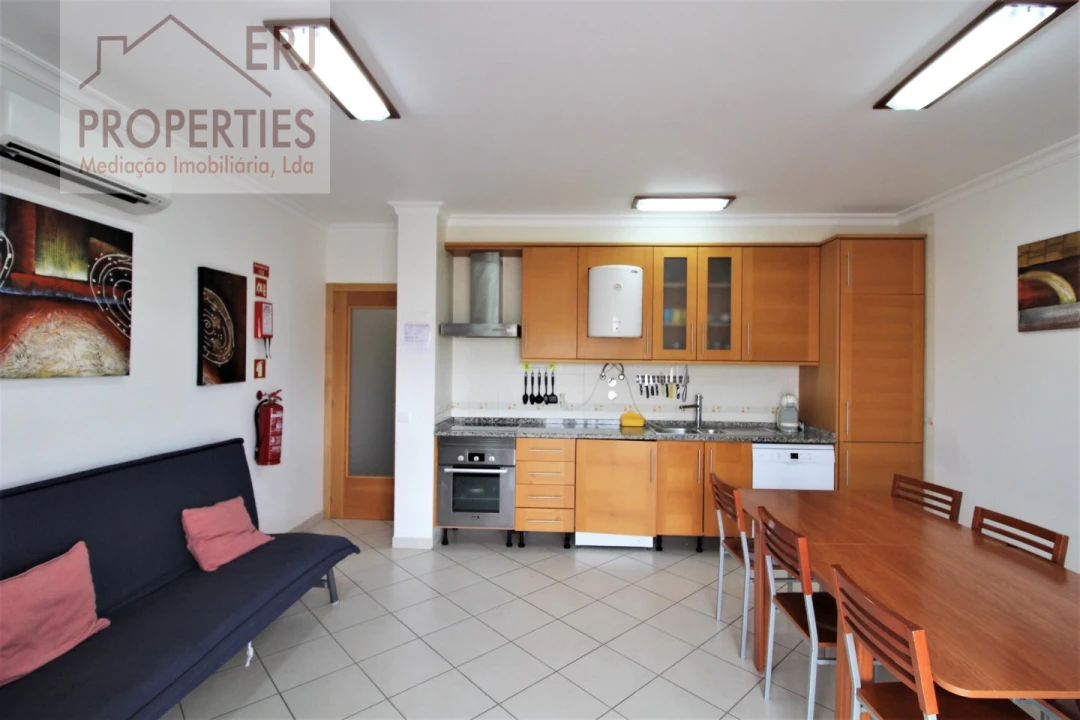 Apartamento T2 para Arrendamento em Altura Foto 3