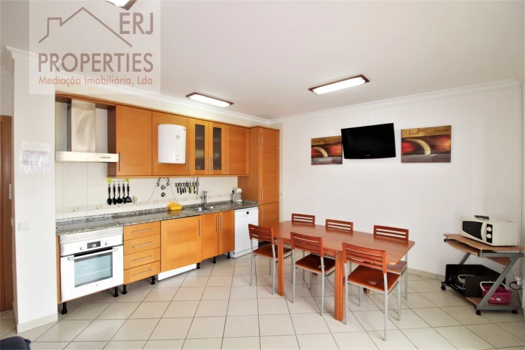 Apartamento T2 para Arrendamento em Altura Foto 6