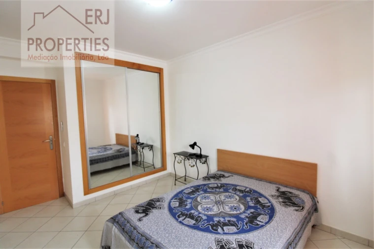 Apartamento T2 para Arrendamento em Altura Foto 8