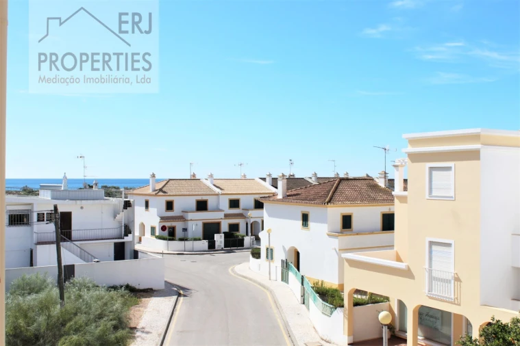 Apartamento T2 para Arrendamento em Altura