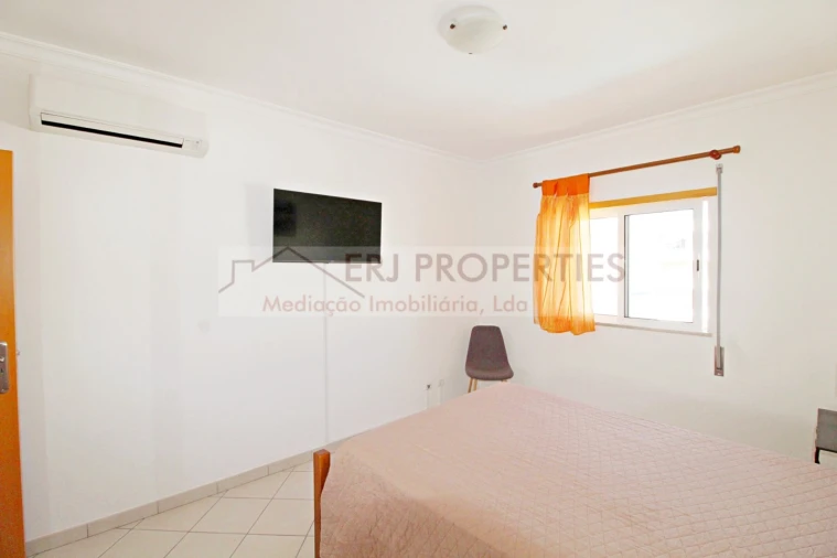 Apartamento T2 para Arrendamento em Altura Foto 10