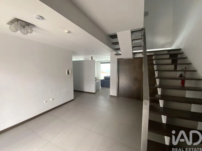 Moradia T4 para Venda em Ribamar Foto 23