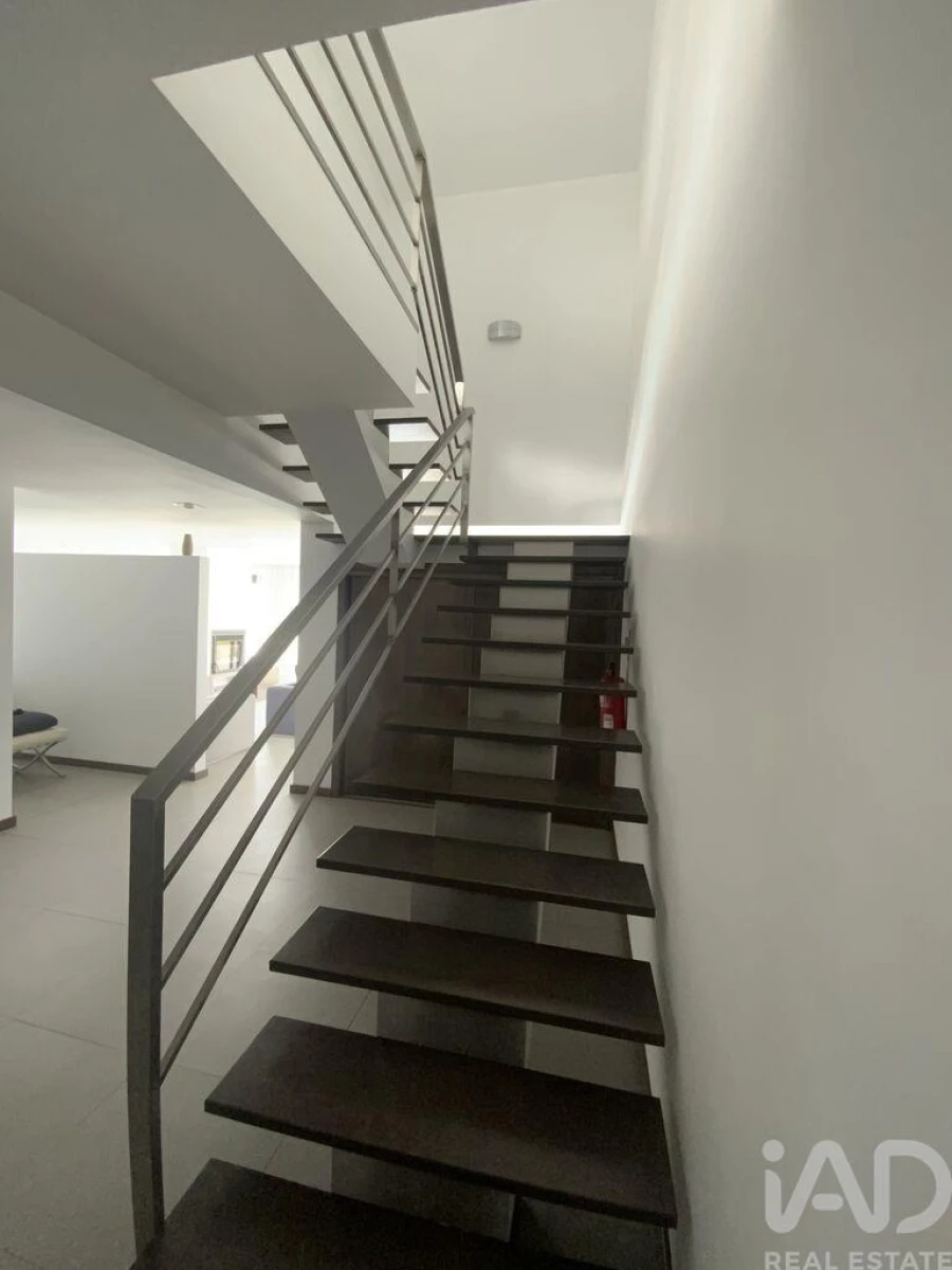 Moradia T4 para Venda em Ribamar Foto 24