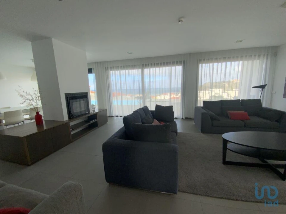 Moradia T4 para Venda em Ribamar Foto 4