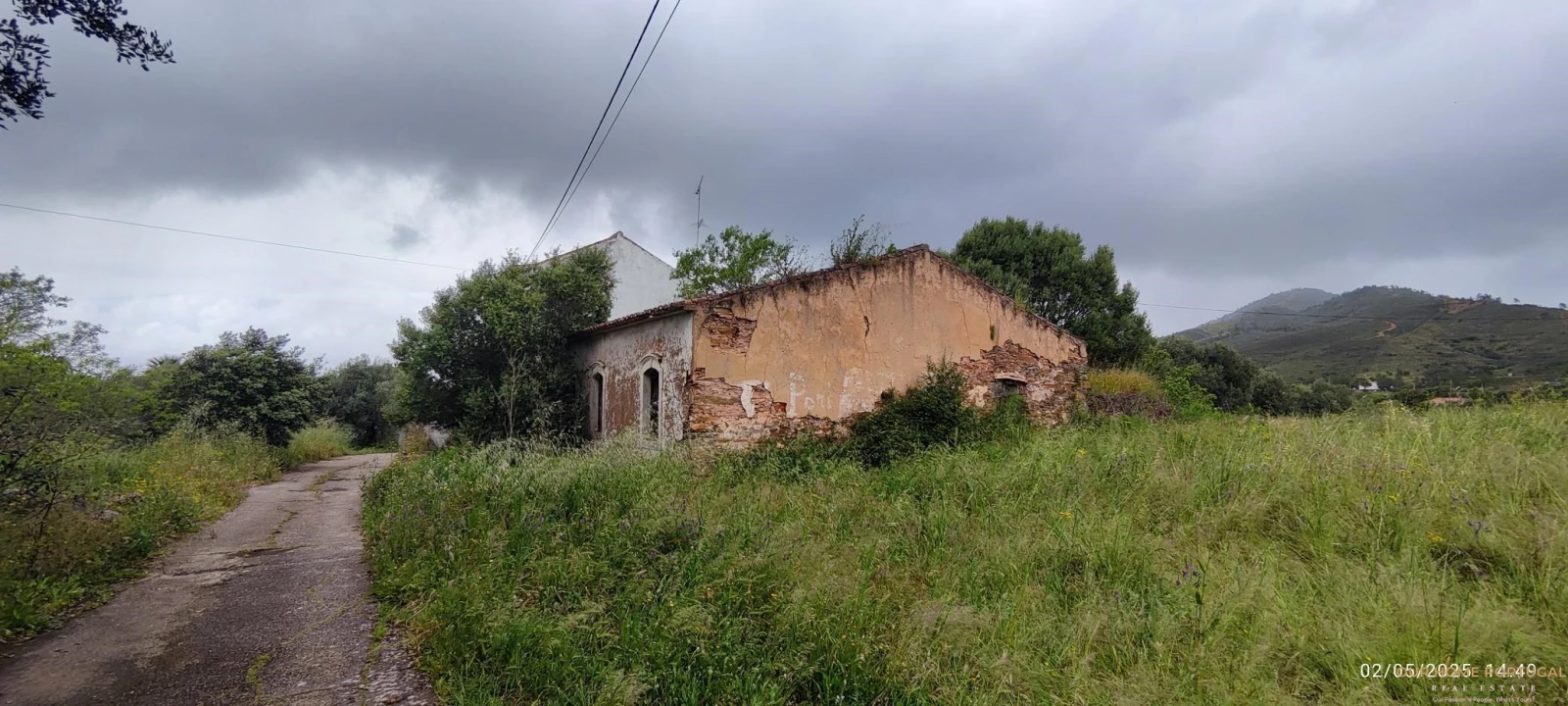 Moradia T5 para Venda em Salir Foto 4