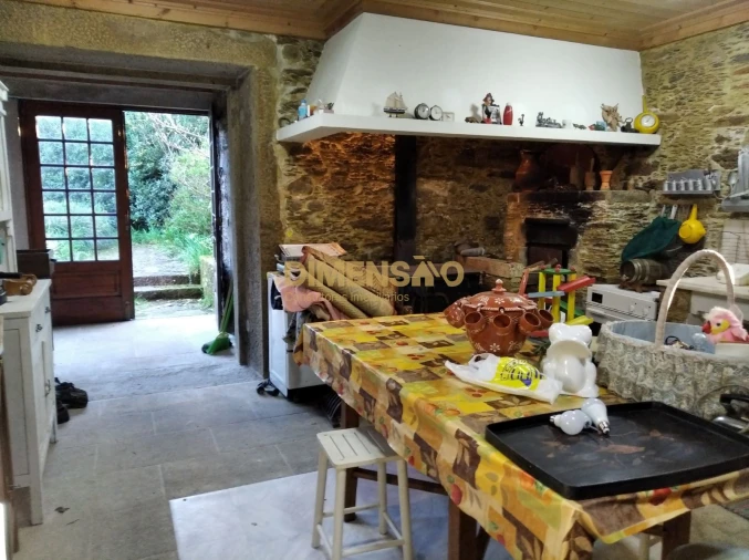 Moradia T5 para Venda em Venade e Azevedo Foto 5