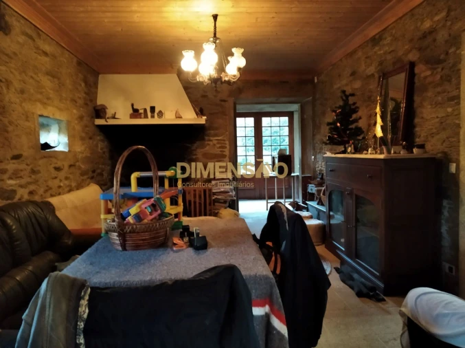 Moradia T5 para Venda em Venade e Azevedo Foto 7