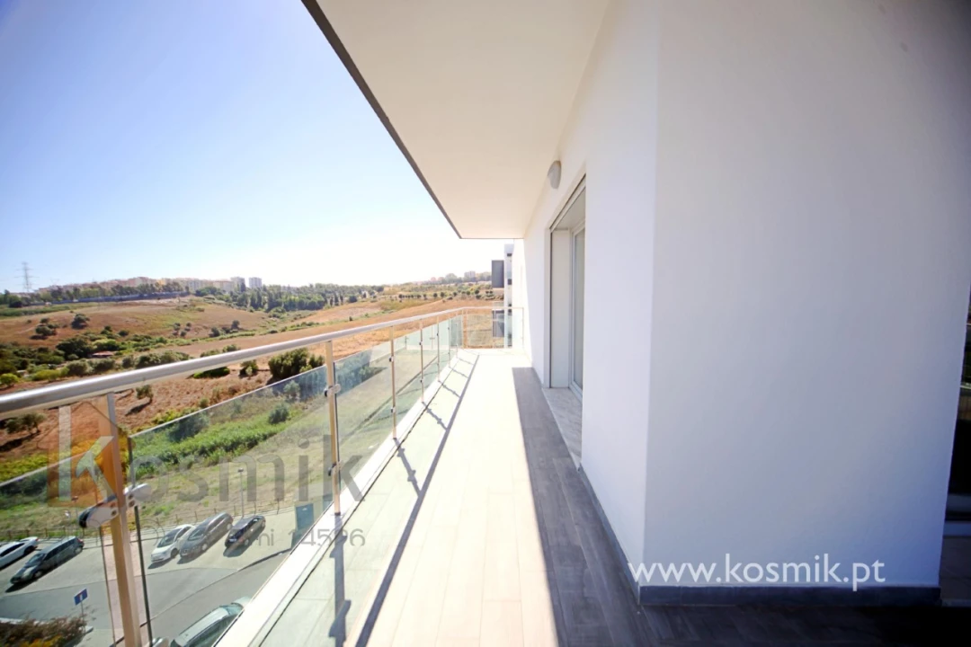 Apartamento T2 para Arrendamento em Póvoa de Santo Adrião e Olival Basto Foto 45