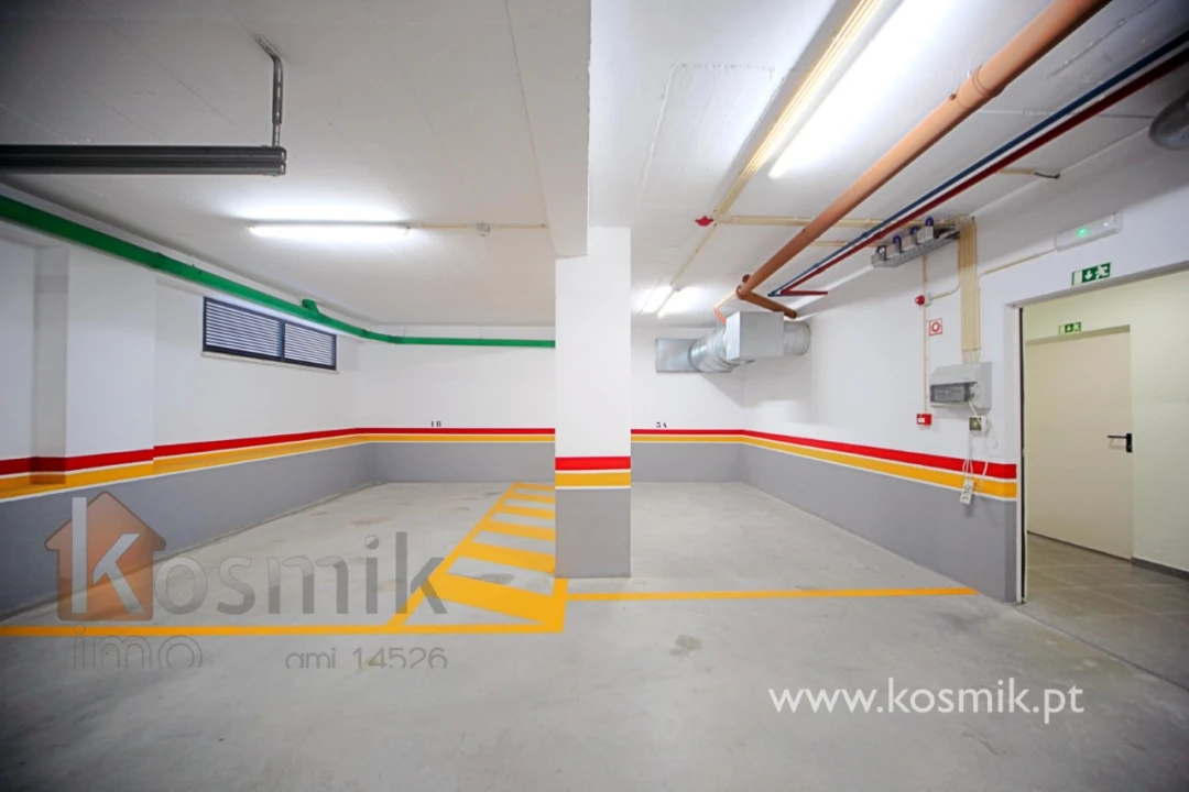 Apartamento T2 para Arrendamento em Póvoa de Santo Adrião e Olival Basto Foto 73