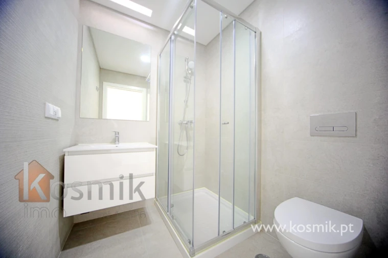 Apartamento T2 para Arrendamento em Póvoa de Santo Adrião e Olival Basto Foto 35