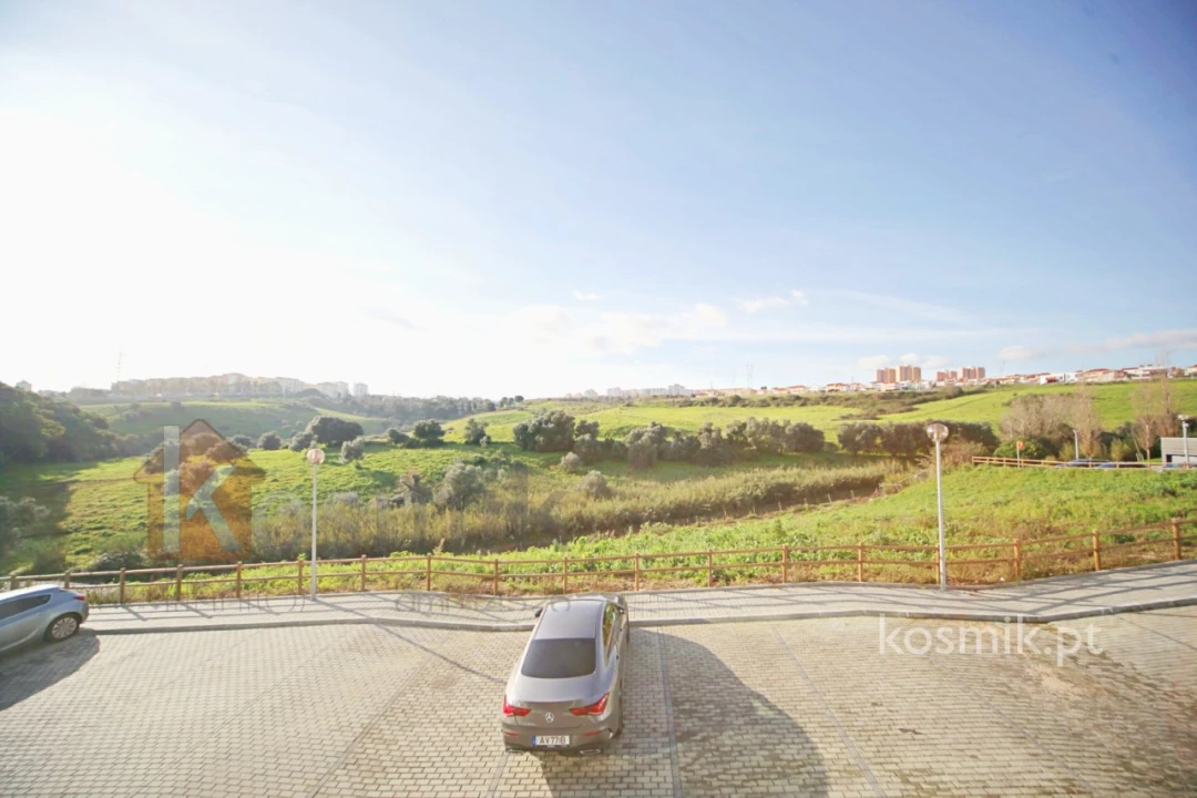 Loja para Venda em Póvoa de Santo Adrião e Olival Basto Foto 23