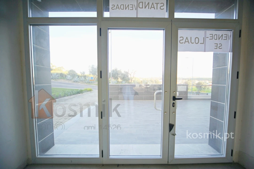 Loja para Venda em Póvoa de Santo Adrião e Olival Basto Foto 41