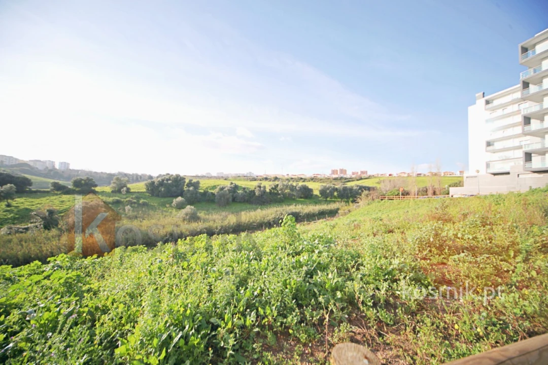 Loja para Venda em Póvoa de Santo Adrião e Olival Basto Foto 56