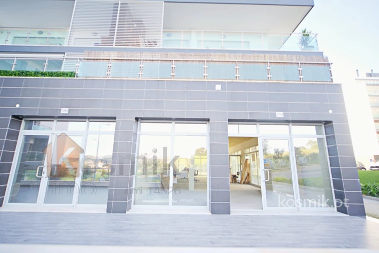 Loja para Venda em Póvoa de Santo Adrião e Olival Basto Foto 35