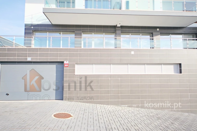 Loja para Venda em Póvoa de Santo Adrião e Olival Basto Foto 53