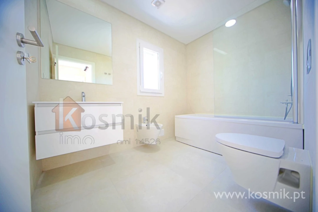 Apartamento T2 para Arrendamento em Póvoa de Santo Adrião e Olival Basto Foto 35