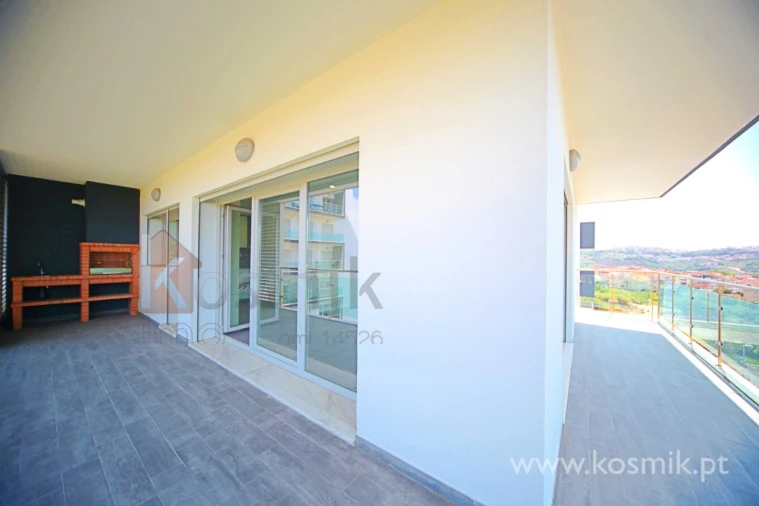 Apartamento T2 para Arrendamento em Póvoa de Santo Adrião e Olival Basto Foto 10