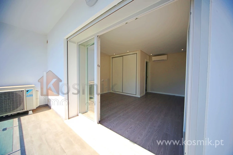 Apartamento T2 para Arrendamento em Póvoa de Santo Adrião e Olival Basto Foto 31