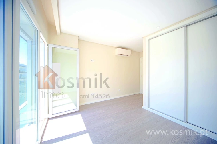 Apartamento T2 para Arrendamento em Póvoa de Santo Adrião e Olival Basto Foto 44