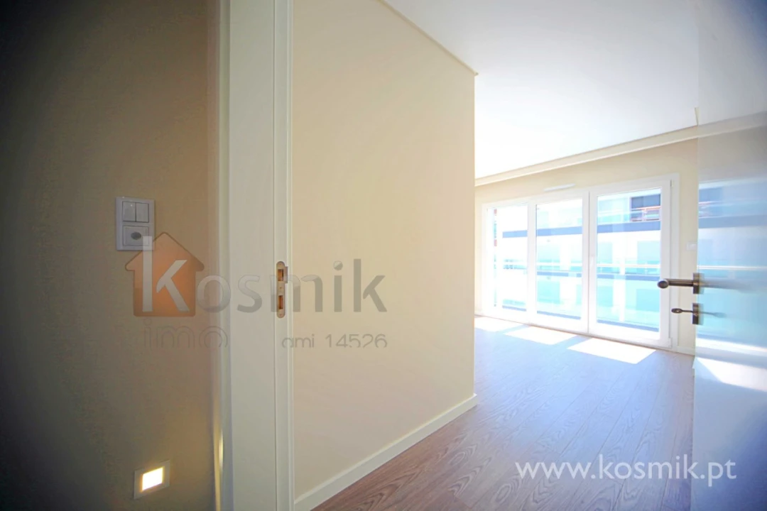 Apartamento T2 para Arrendamento em Póvoa de Santo Adrião e Olival Basto Foto 33