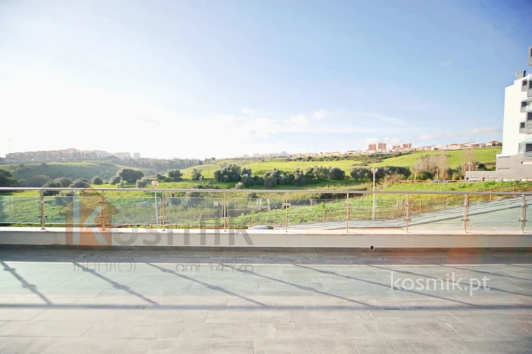 Loja para Arrendamento em Póvoa de Santo Adrião e Olival Basto Foto 17