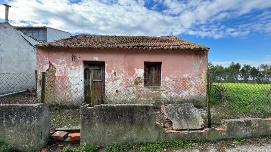 Moradia T2 para Venda em Ramalhal Foto 1