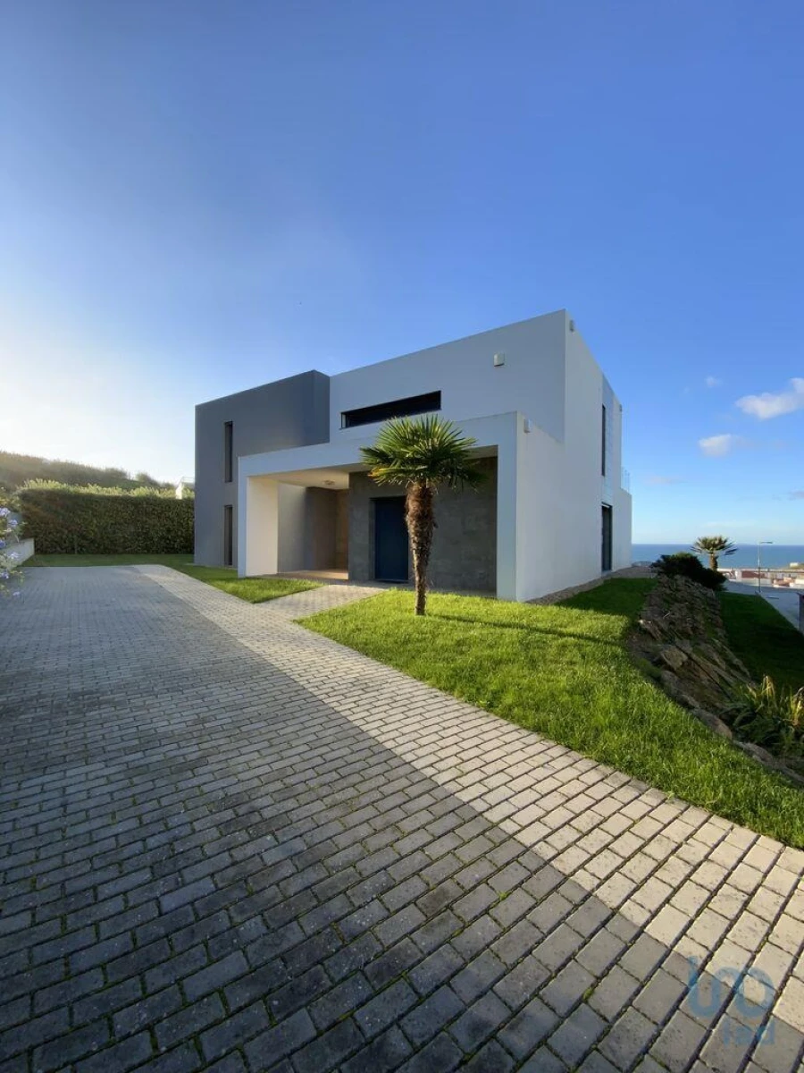 Moradia T4 para Venda em Ribamar Foto 2