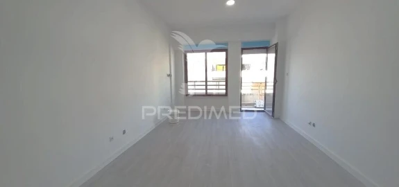 Apartamento T4 para Venda em Costa da Caparica