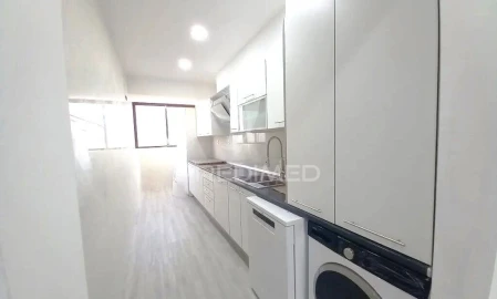 Apartamento T4 para Venda em Costa da Caparica