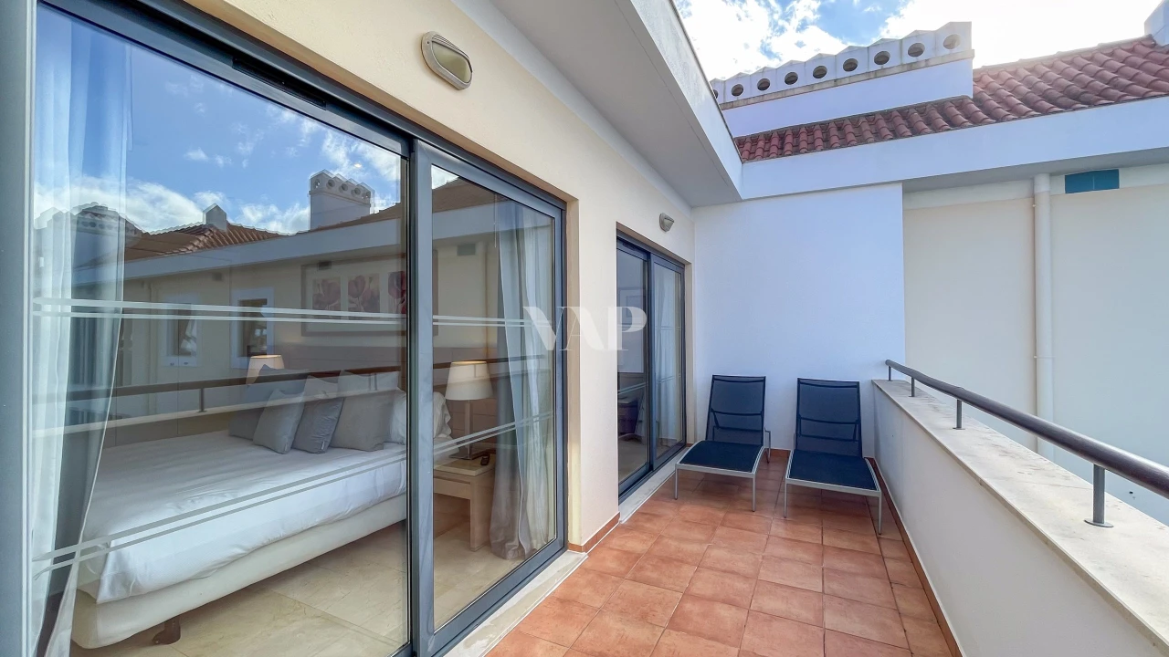 Apartamento T2 para Venda em Quarteira Foto 12