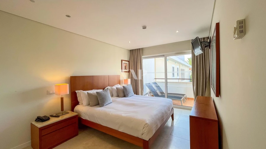 Apartamento T2 para Venda em Quarteira Foto 18