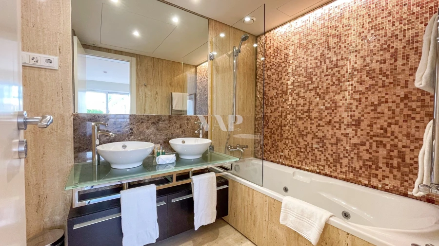 Apartamento T2 para Venda em Quarteira Foto 22