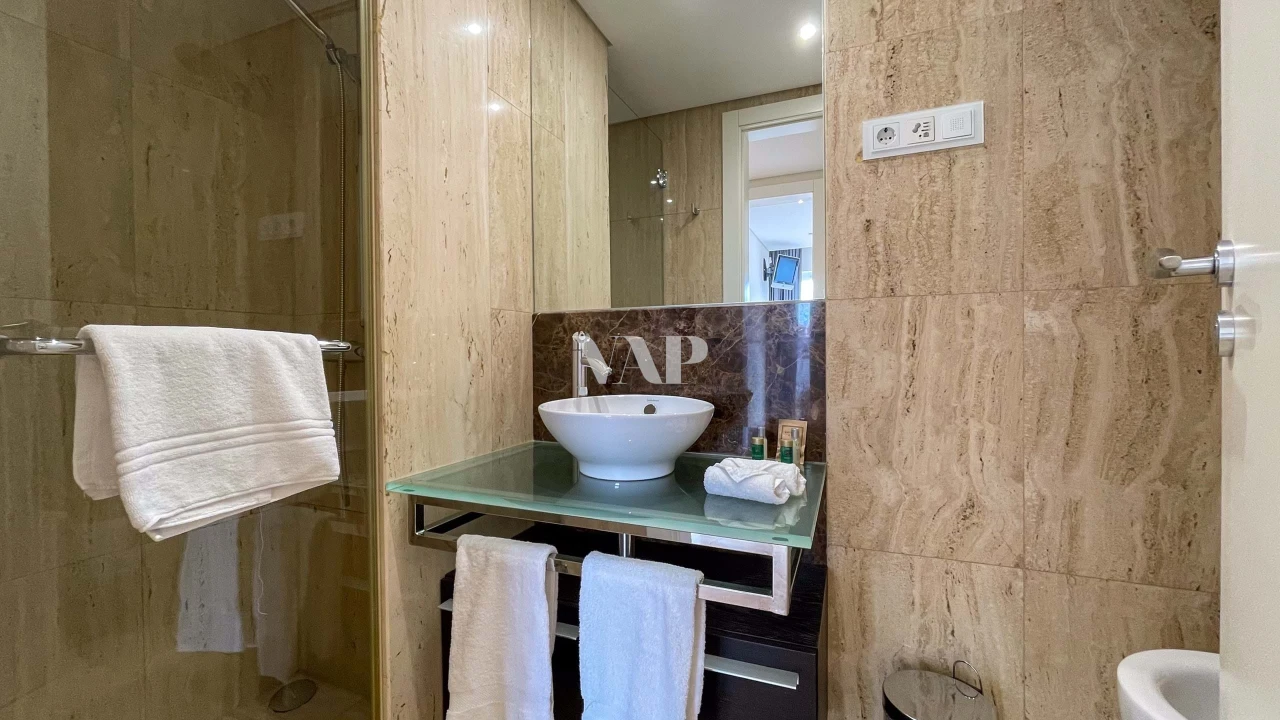 Apartamento T2 para Venda em Quarteira Foto 16