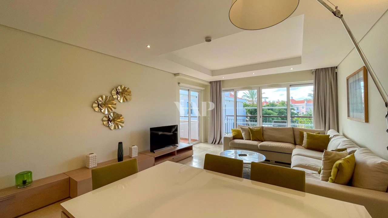 Apartamento T2 para Venda em Quarteira Foto 7
