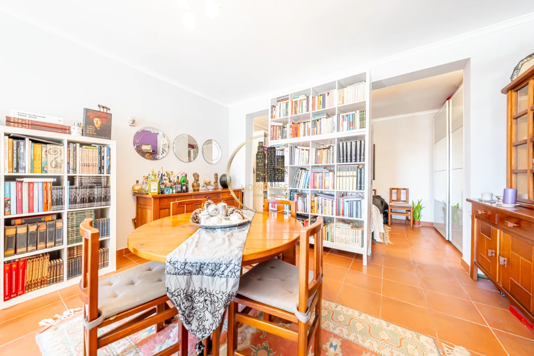 Moradia T4 para Venda em Sesimbra (Castelo) Foto 38