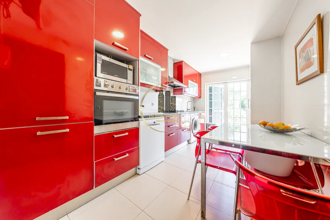 Moradia T4 para Venda em Sesimbra (Castelo) Foto 34