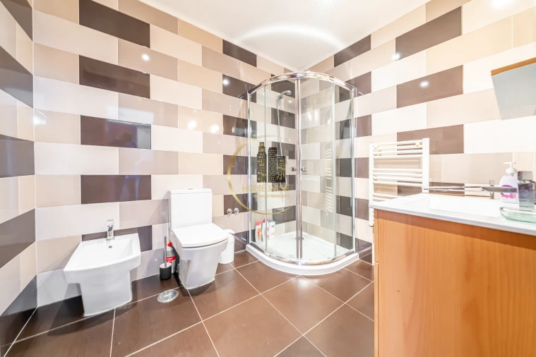 Moradia T4 para Venda em Sesimbra (Castelo) Foto 13