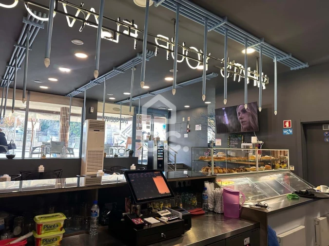 Negócio para Arrendamento em Santa Maria Maior Foto 2