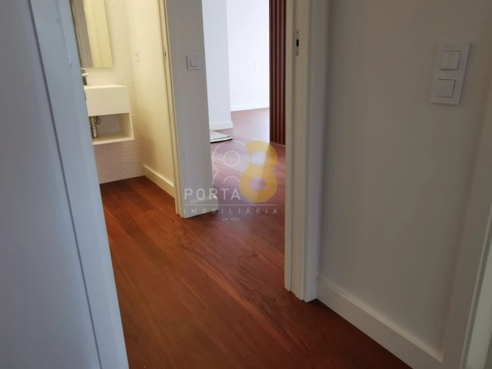 Apartamento T4 para Arrendamento em Matosinhos e Leça da Palmeira Foto 16