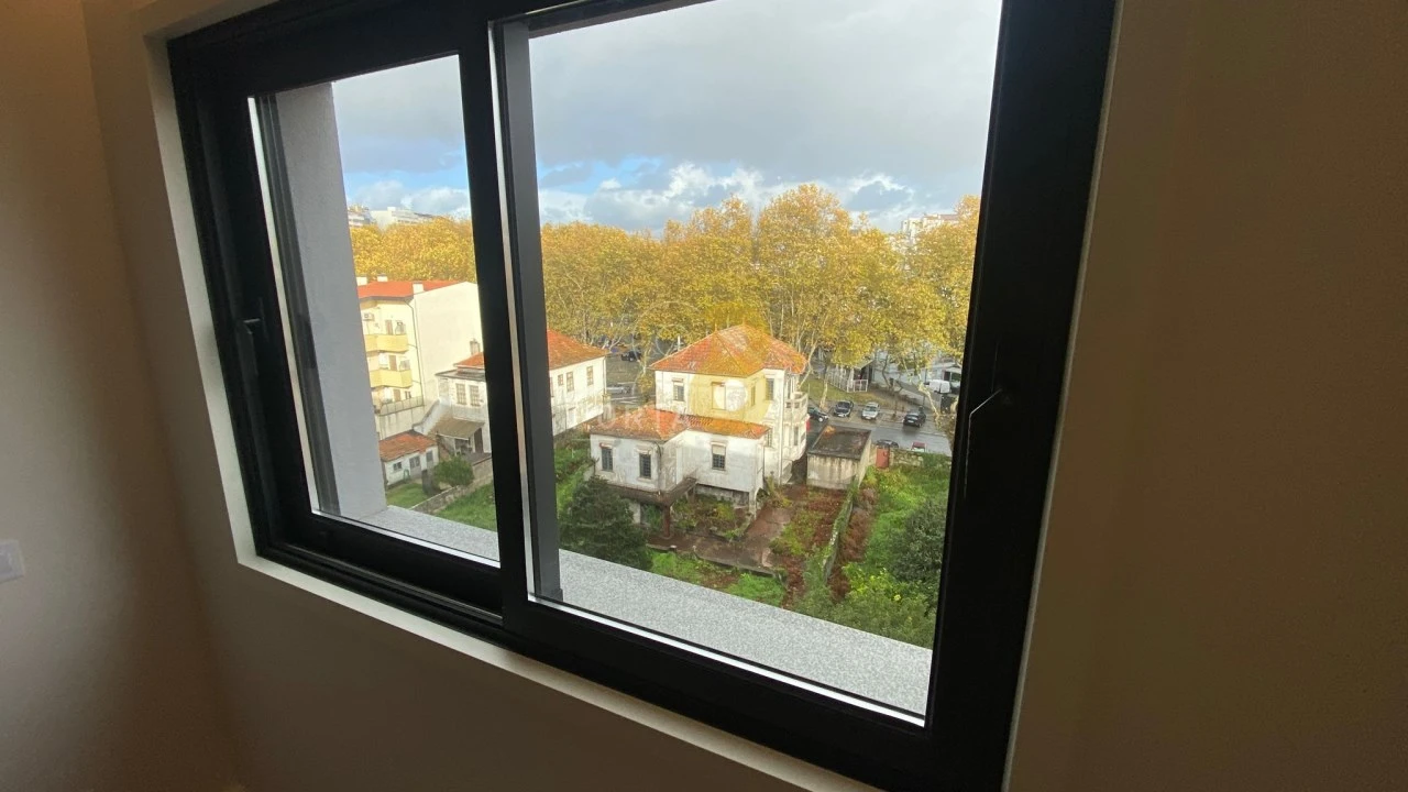 Apartamento T4 para Arrendamento em Matosinhos e Leça da Palmeira Foto 33