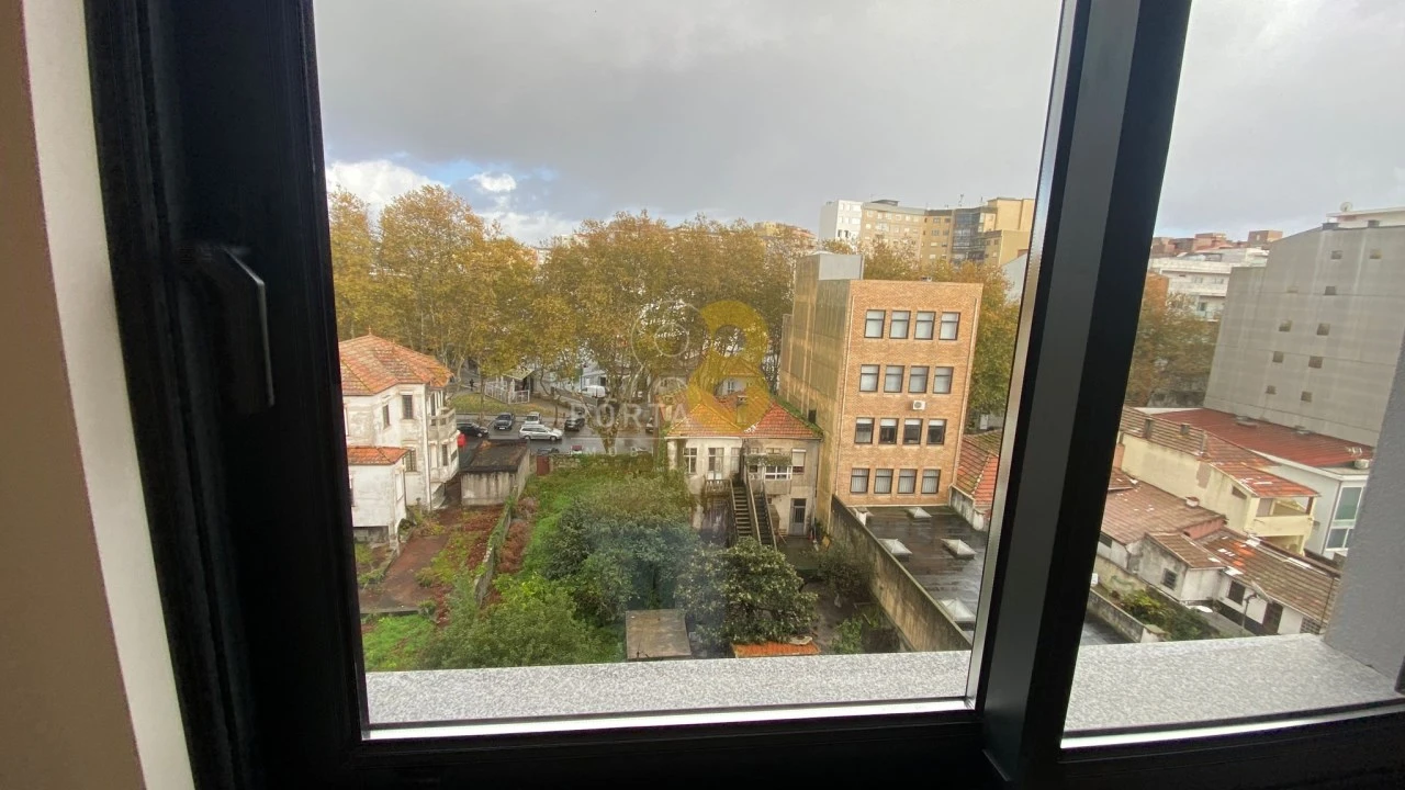 Apartamento T4 para Arrendamento em Matosinhos e Leça da Palmeira Foto 34